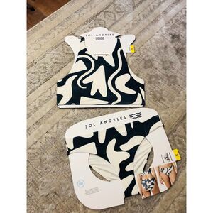 Woman's Sol Angeles New Two-Piece Swimsuit Small
